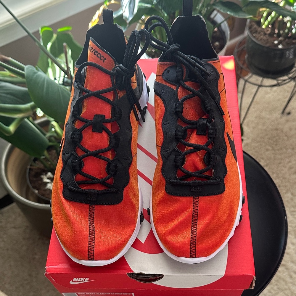 Men’s Nike React Element 55 PRM - NWT